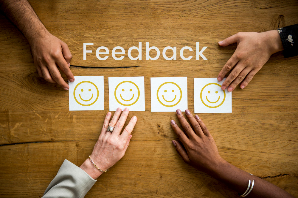como dar feedback
